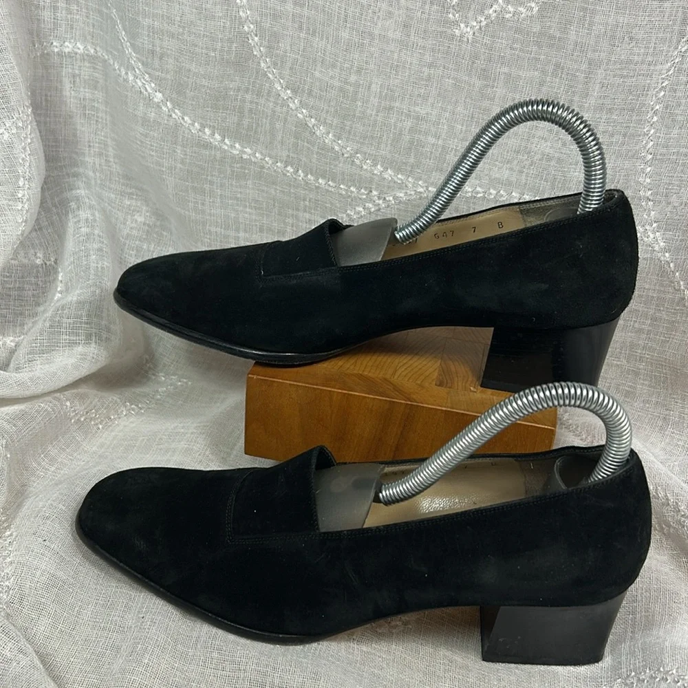 Salvatore Ferragamo suede leather made in Italy heeled shoes stamped sz 7